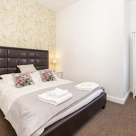Apartment Center With Free Private Parking *